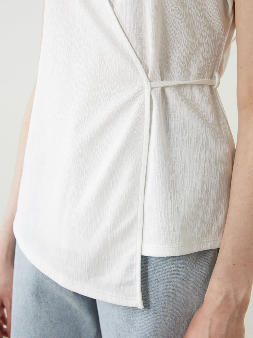 LCW Vision Double Breasted Textured Blouse -S5IH02Z8-R9J