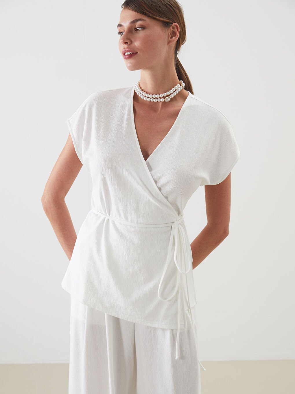 LCW Vision Double Breasted Textured Blouse -S5IH02Z8-R9J