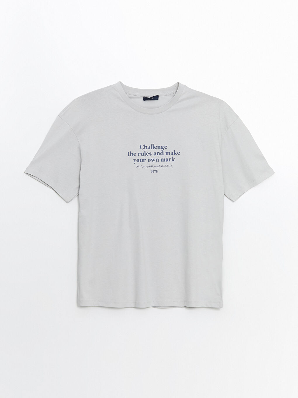 Gri Bisiklet Yaka Kısa Kollu Baskılı Penye Erkek Tişört-4