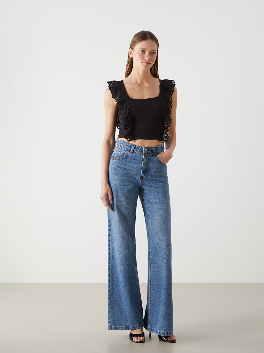 Square Collar Openwork Camisole Broderie Frilled Women's T-Shirt-1