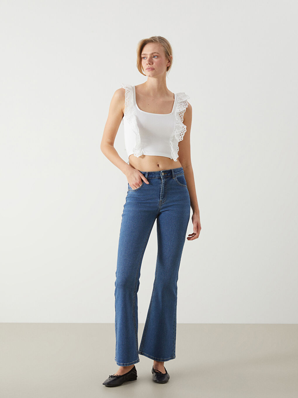 LCW ECO Square Neck Lace Crop Women's Blouse -S5IJ19Z8-R9J