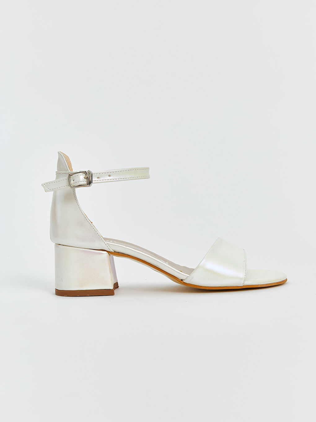 Beyaz Deri Görünümlü Kız Çocuk Topuklu Ayakkabı-2