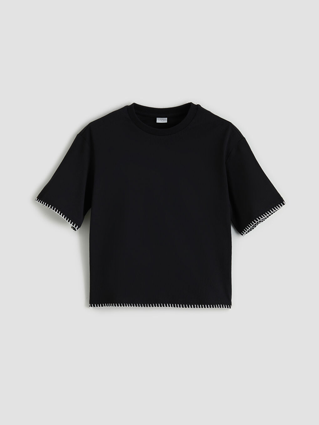 Siyah Bisiklet Yaka Kız Çocuk Tişört