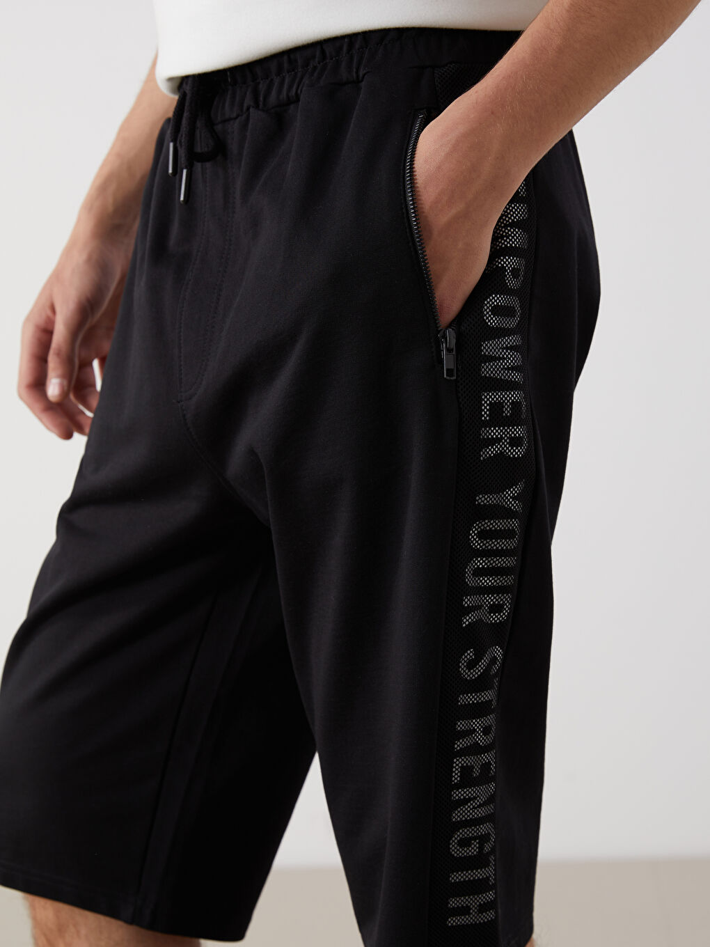 Standard Fit Printed Men's Shorts -S5IL67Z8-CVL
