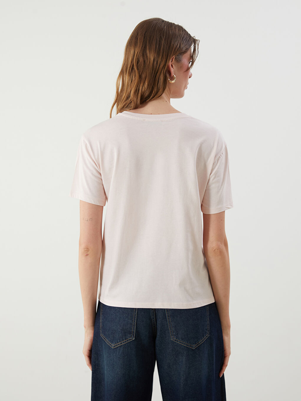 Pembe Bisiklet Yaka Çiçekli Kadın Tişört-3