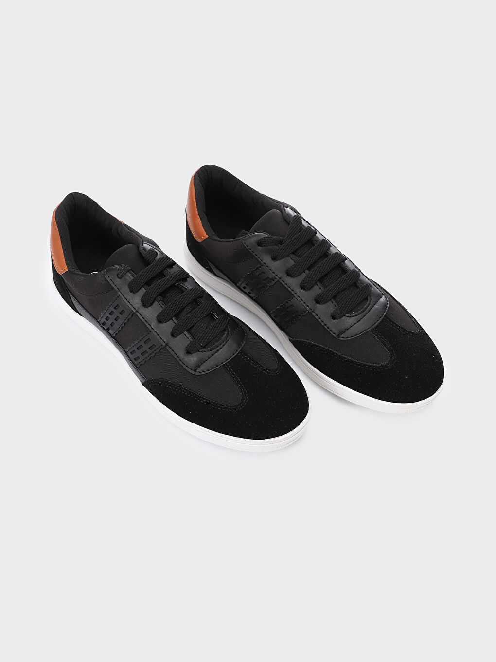 LC Waikiki Lace-Up Men's Sneakers -S5IM37Z8-HUC