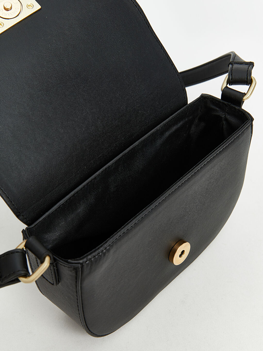 Siyah Deri Görünümlü Kadın Omuz Çantası-2