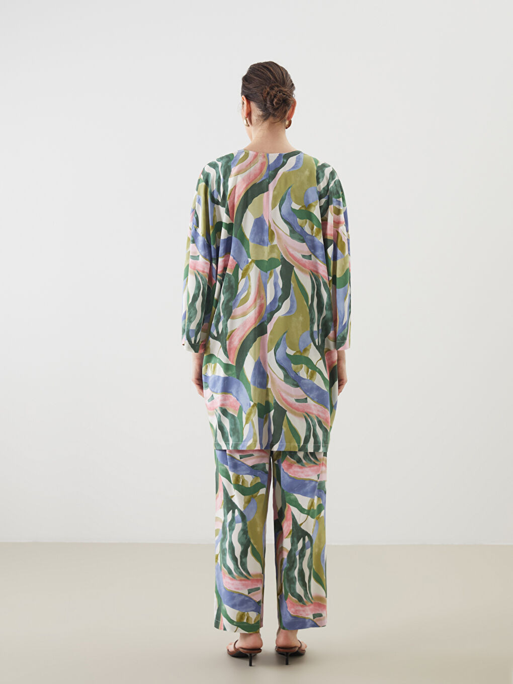 Shawl Collar Patterned Oversize Women's Kimono-3