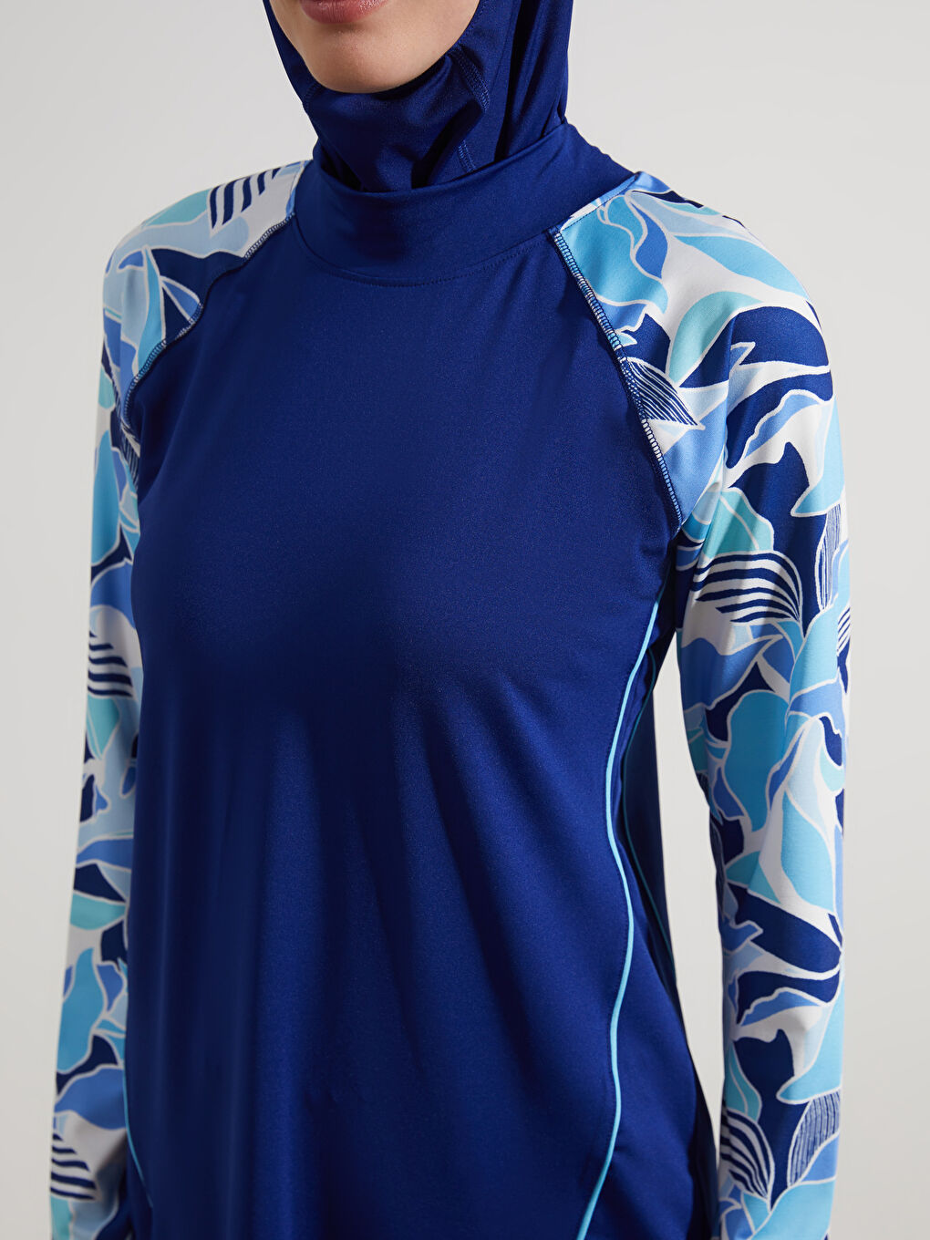 Funnel Neck Patterned Women's Modest Swimsuit Set -S5IO36Z8-R44