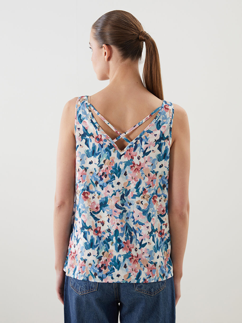 LC Waikiki V-Neck Floral Women's Athlete -S5IO43Z8-F9C
