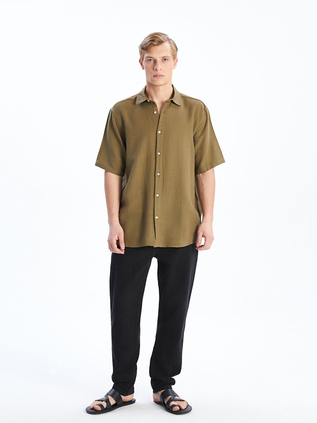 Haki Regular Fit Kısa Kollu Erkek Gömlek-1