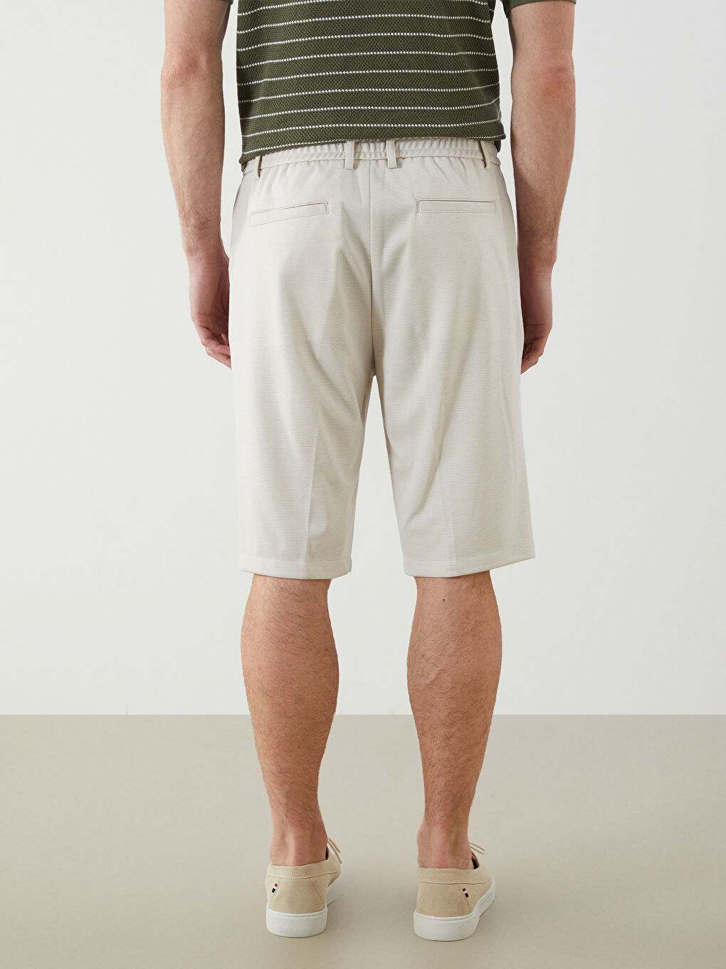 شورت للرجال بقصة عادية-3