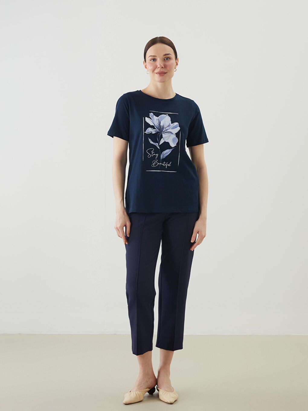 LC Waikiki Crew Neck Floral Women's T-Shirt -S5IR74Z8-E1J