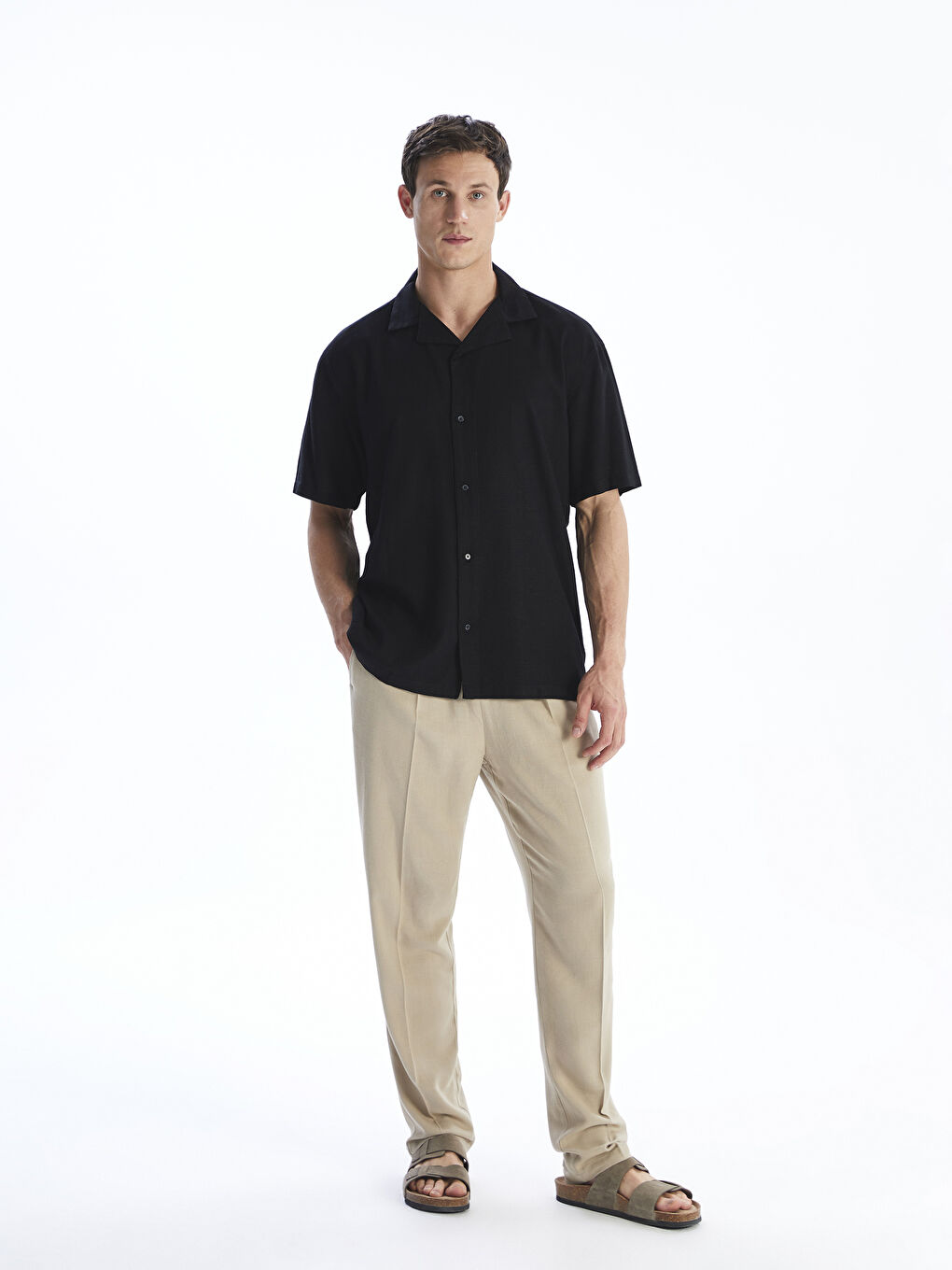 قميص رجالي كم قصير بقماش خليط كتان بقصة عادية-1