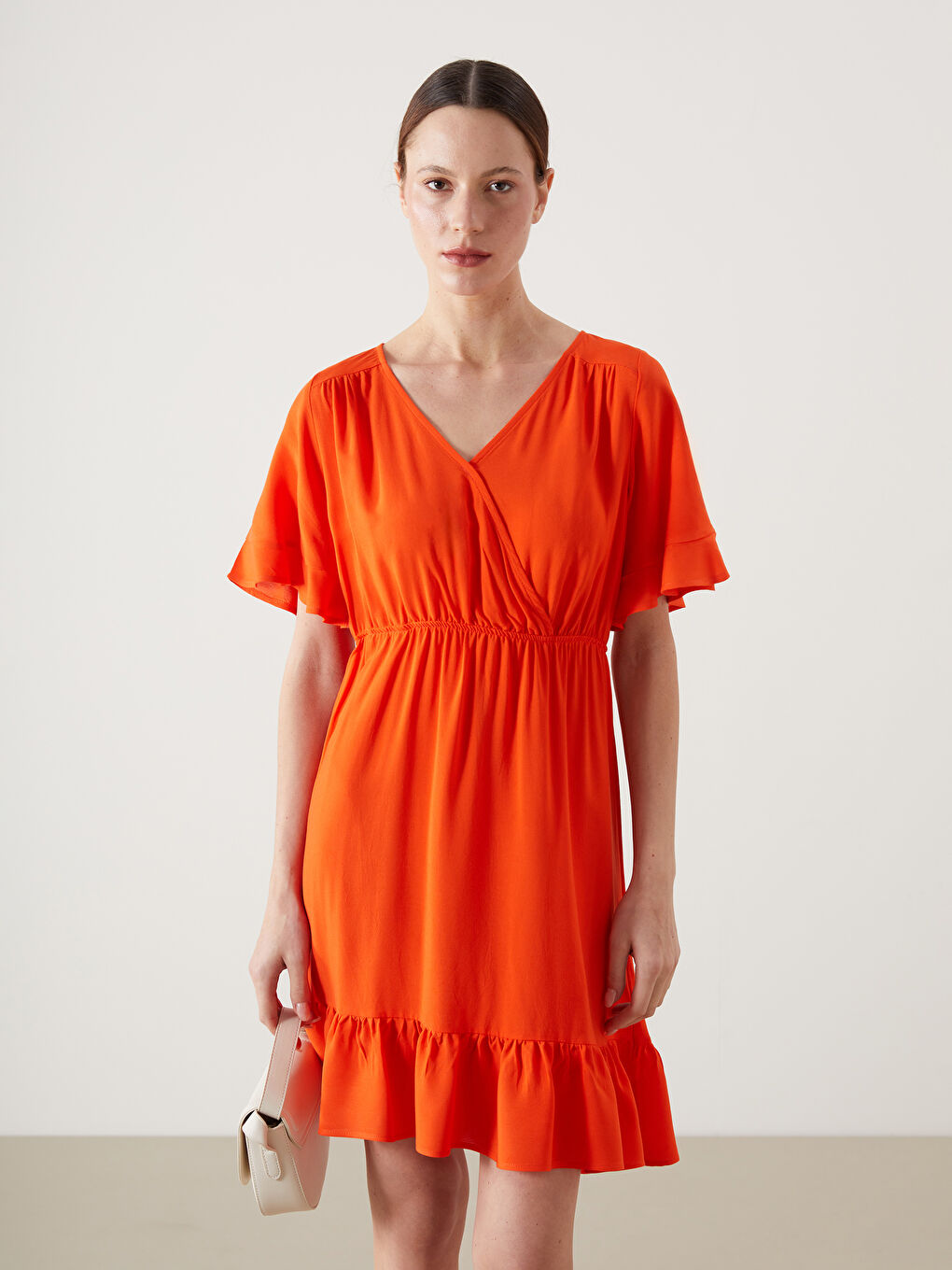 Turuncu Kruvaze Yaka Elbise