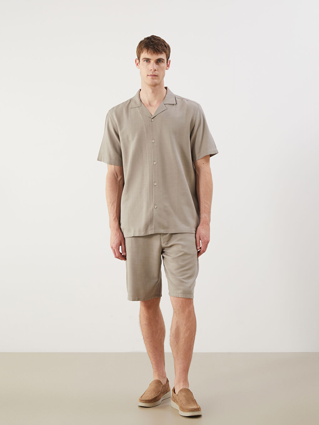 LCW Vision Regular Fit Linen-Look Men's Shorts -S5IS34Z8-DMK