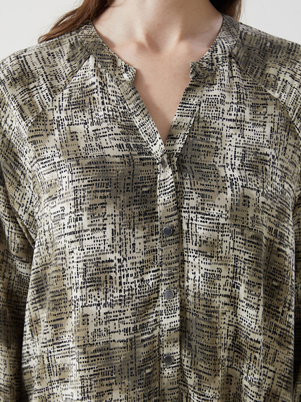 Yeşil Kaçık Yaka Desenli Kadın Gömlek Elbise-2