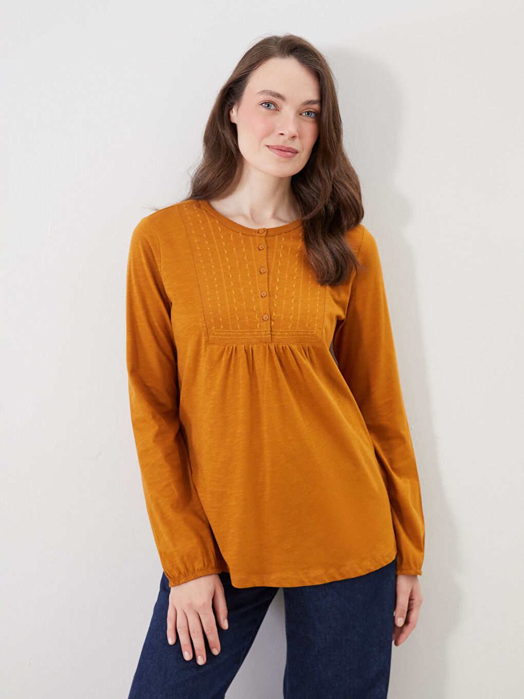 Sarı Bisiklet Yaka Nakışlı Bluz