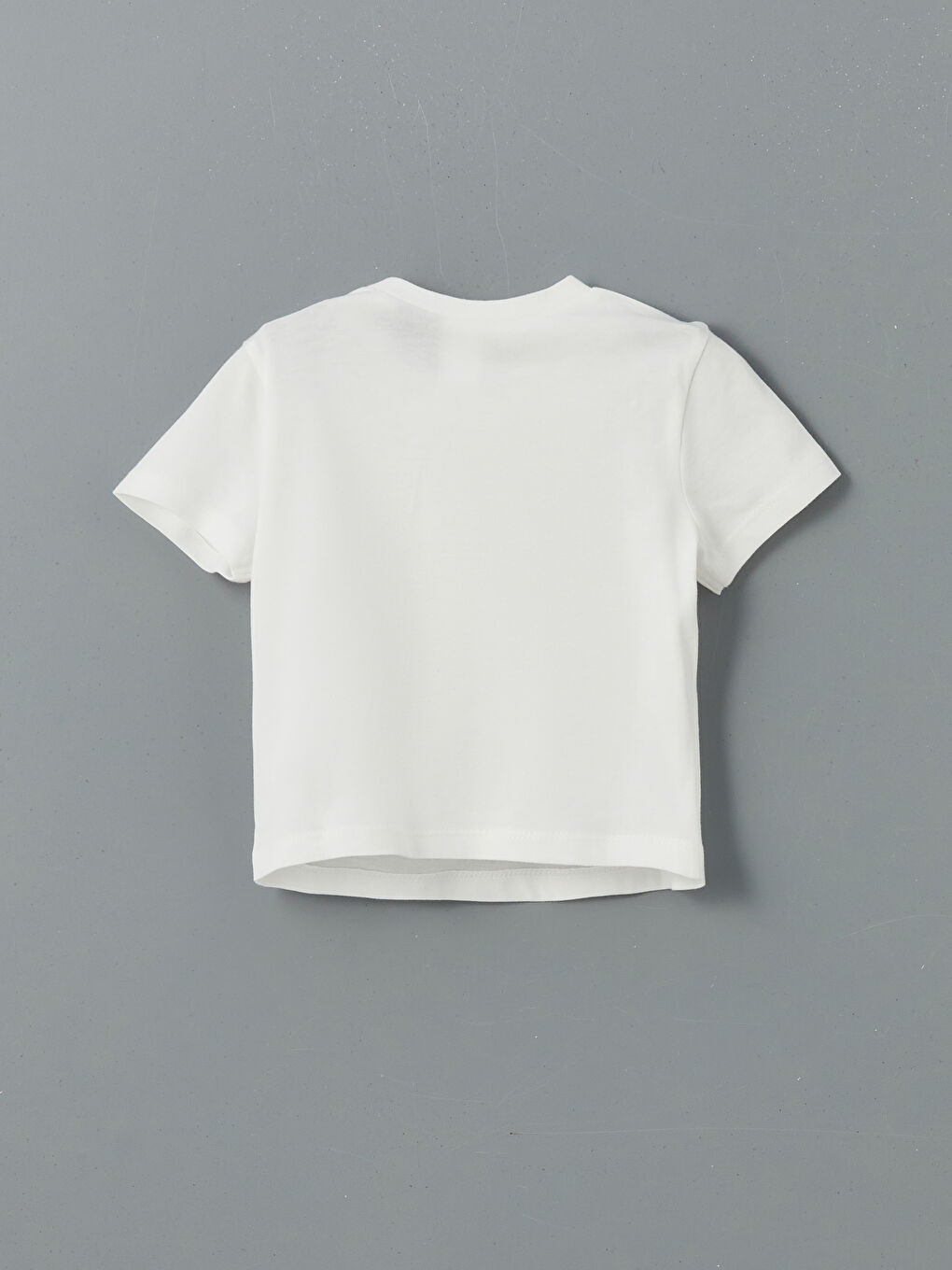 Beyaz Bisiklet Yaka Kısa Kollu Galatasaray Baskılı Erkek Bebek Tişört-1