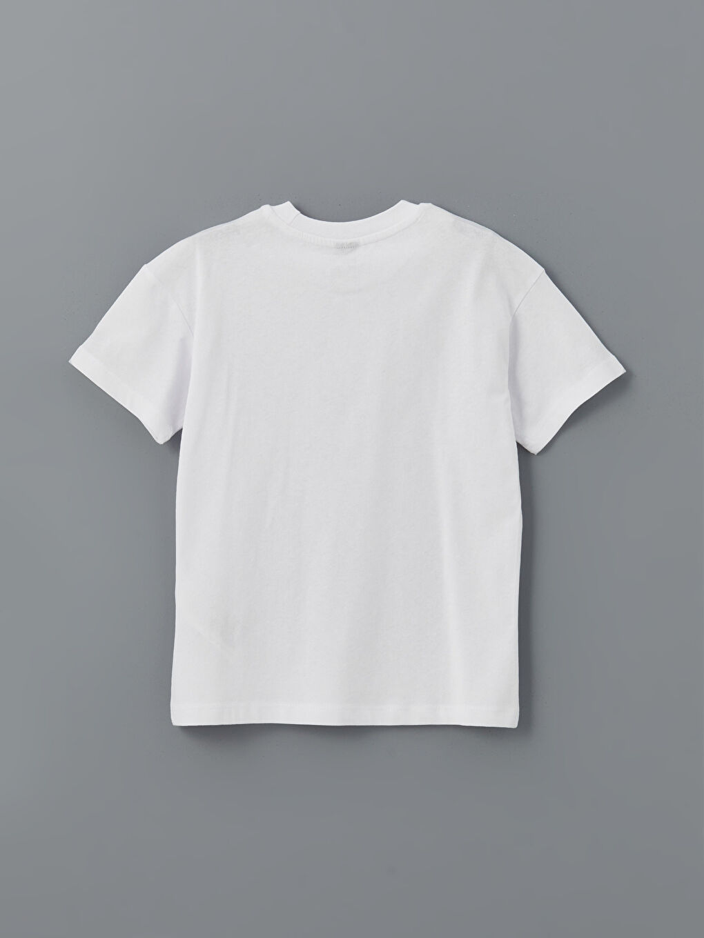 Beyaz Bisiklet Yaka Erkek Çocuk Tişört-1