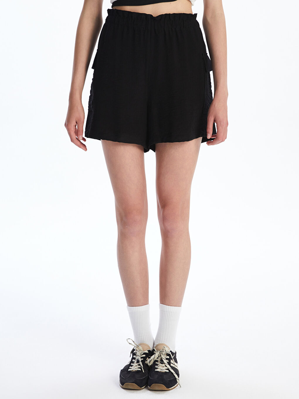 Elastic Waist Women's Cargo Shorts-1