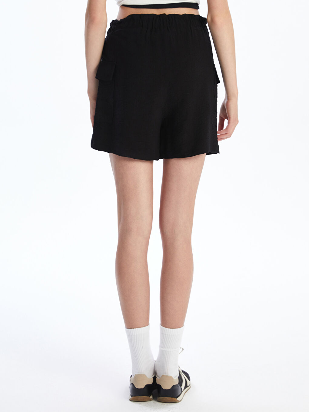 Elastic Waist Women's Cargo Shorts-3