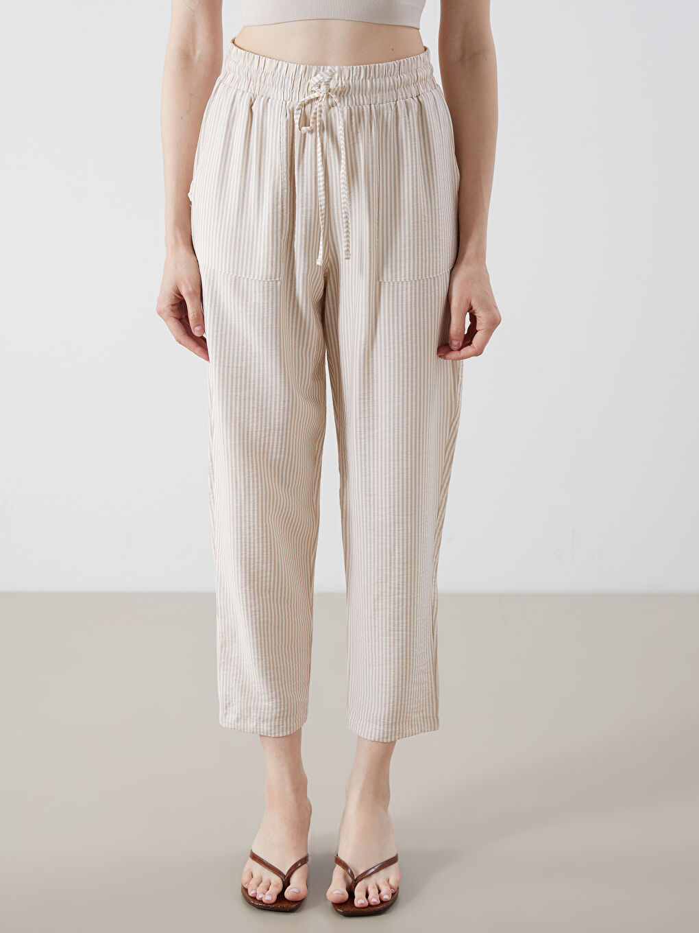 Elastic Waist Carrot Fit Striped Women's Trousers-1