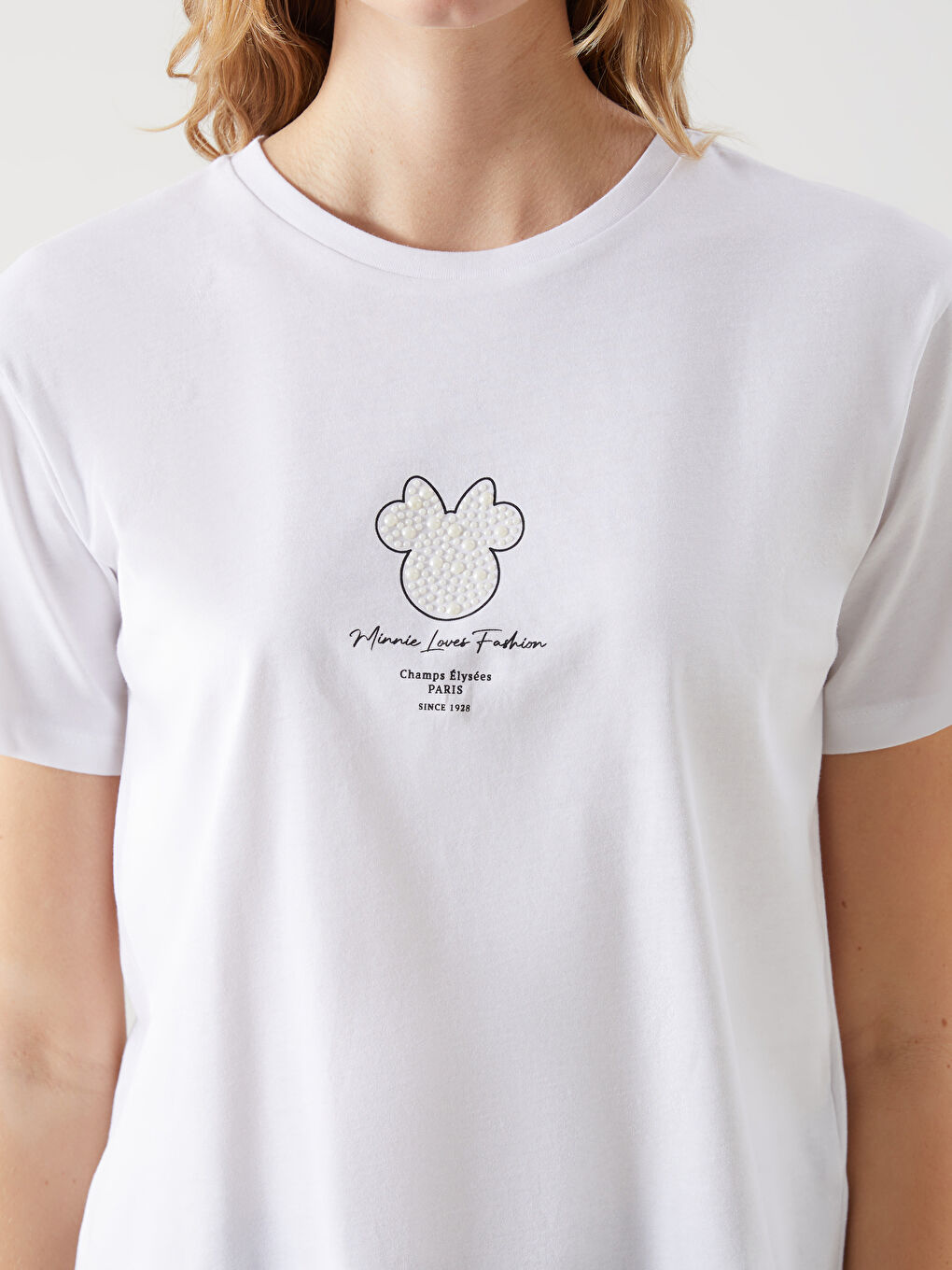 Beyaz Bisiklet Yaka Minnie Mouse Baskılı Kadın Tişört-2