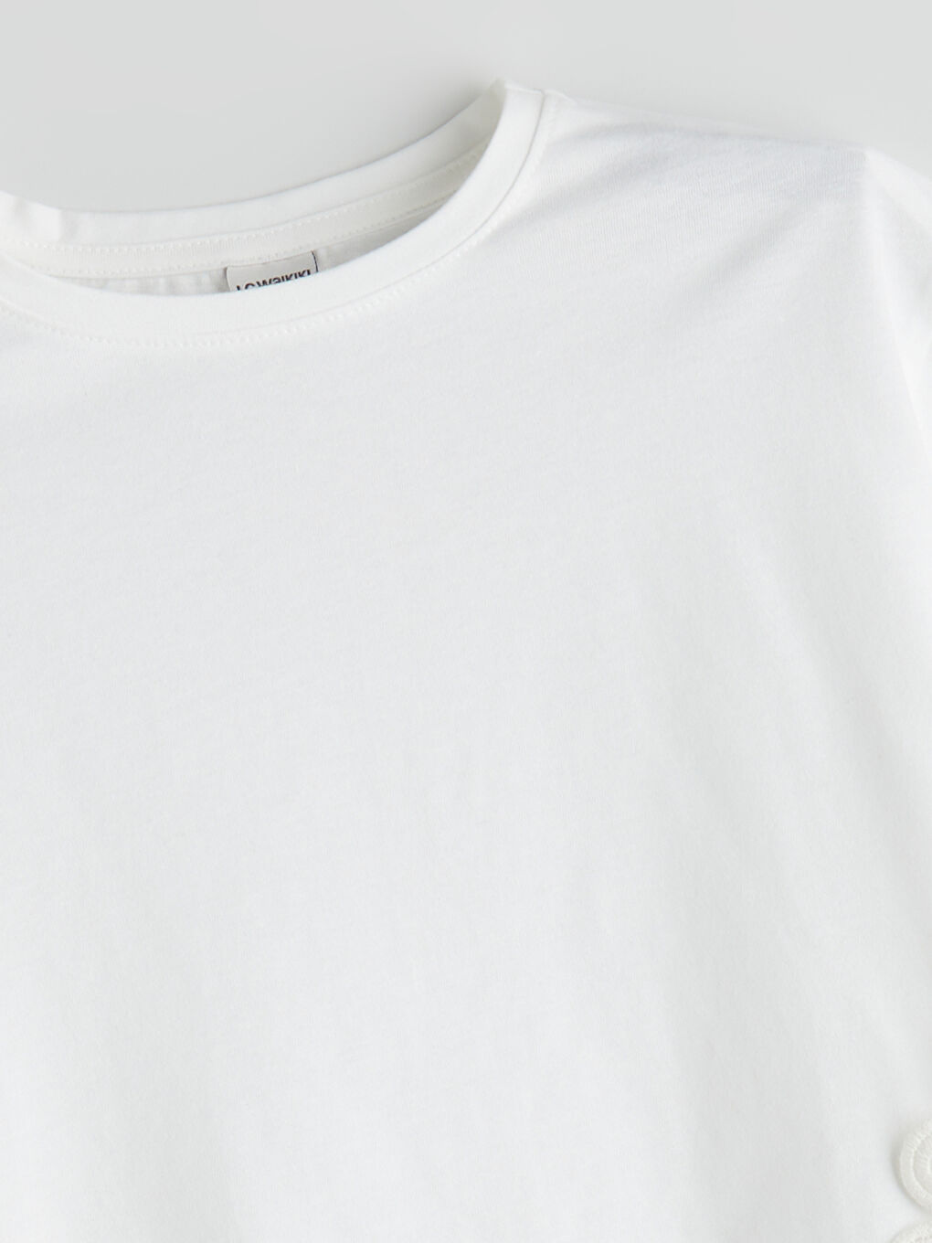 Ekru Bisiklet Yaka Dantel Detaylı Kız Çocuk Tişört-3