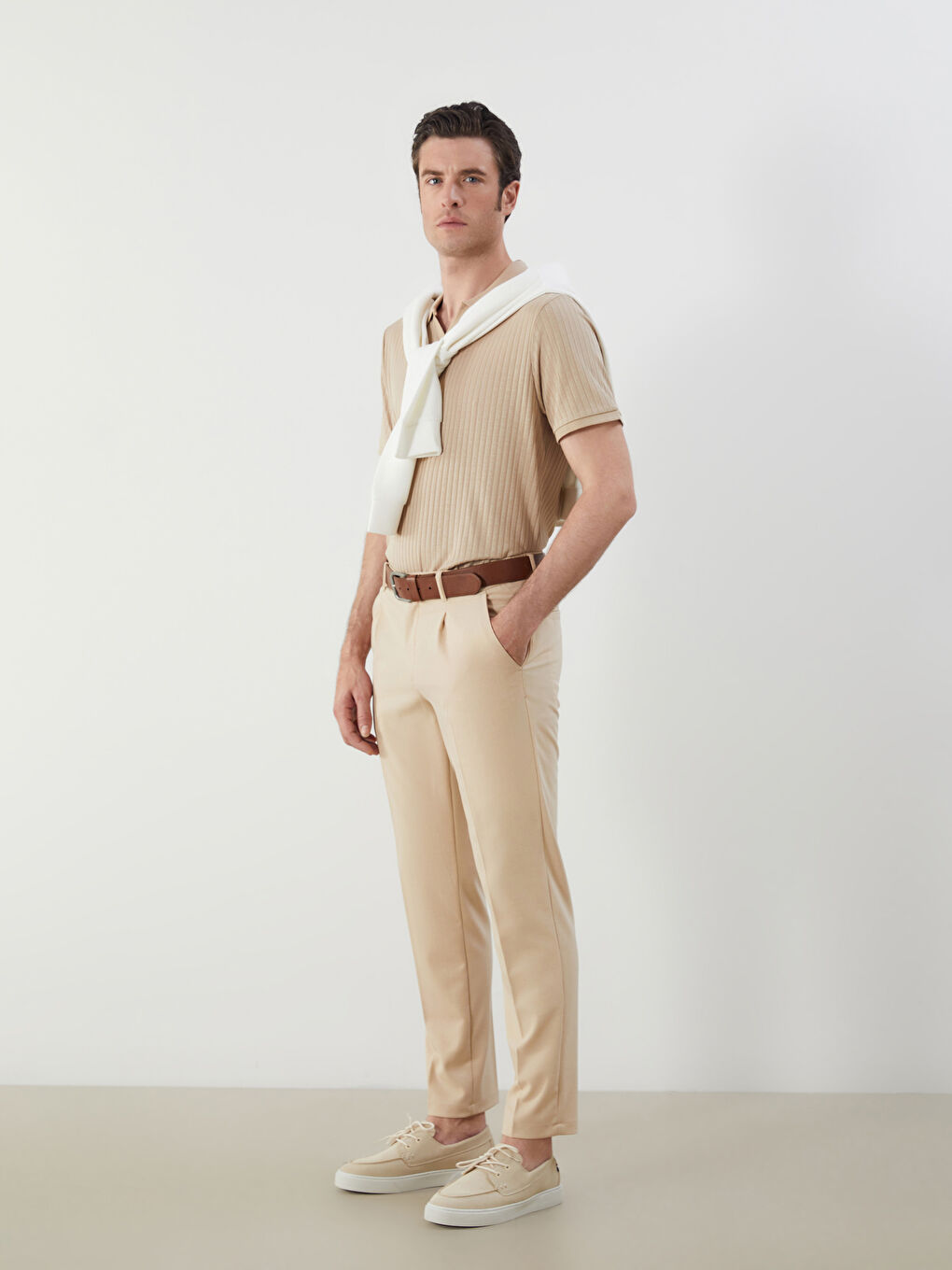 Bej Standart Kalıp Erkek Pantolon