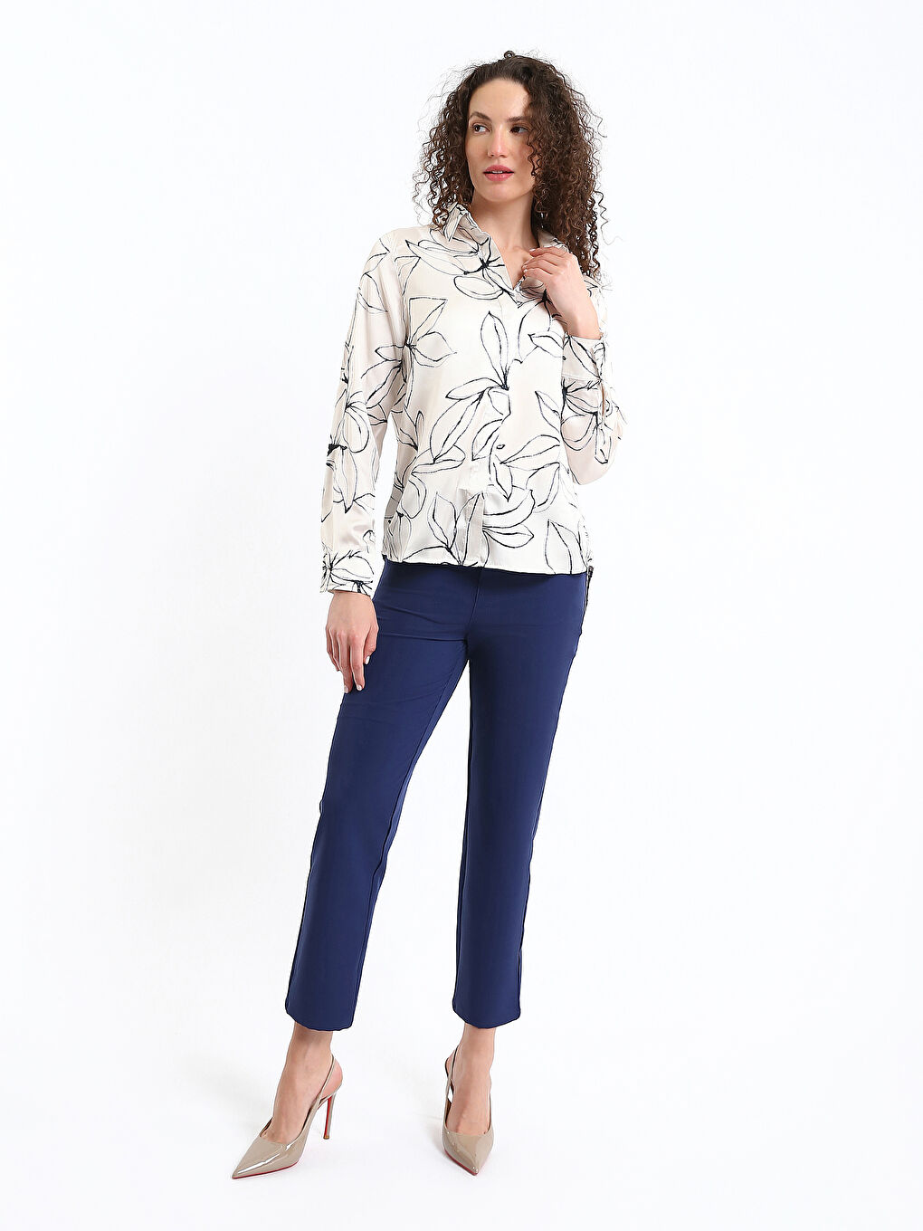 Patterned Long Sleeve Women's Shirt-1