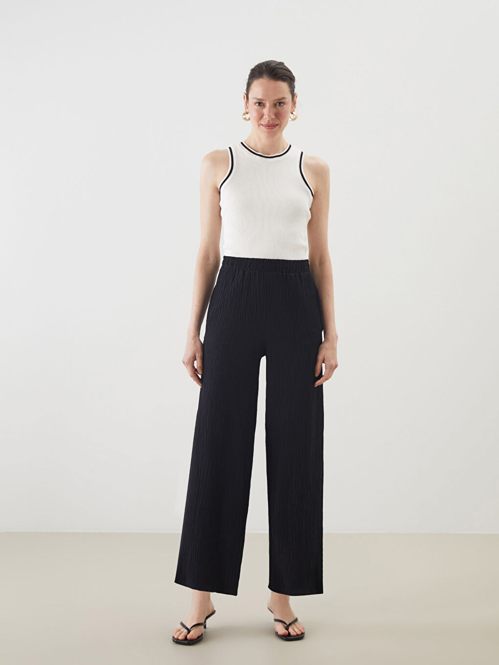 LCWAIKIKI Classic Elasticated Waist Textured Women's Trousers -S5IY67Z8-CVL