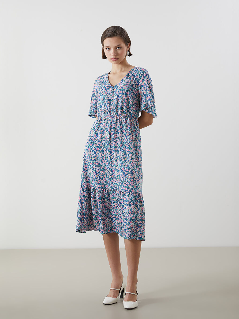 LC Waikiki V-Neck Floral Dress -S5J001Z8-F9C