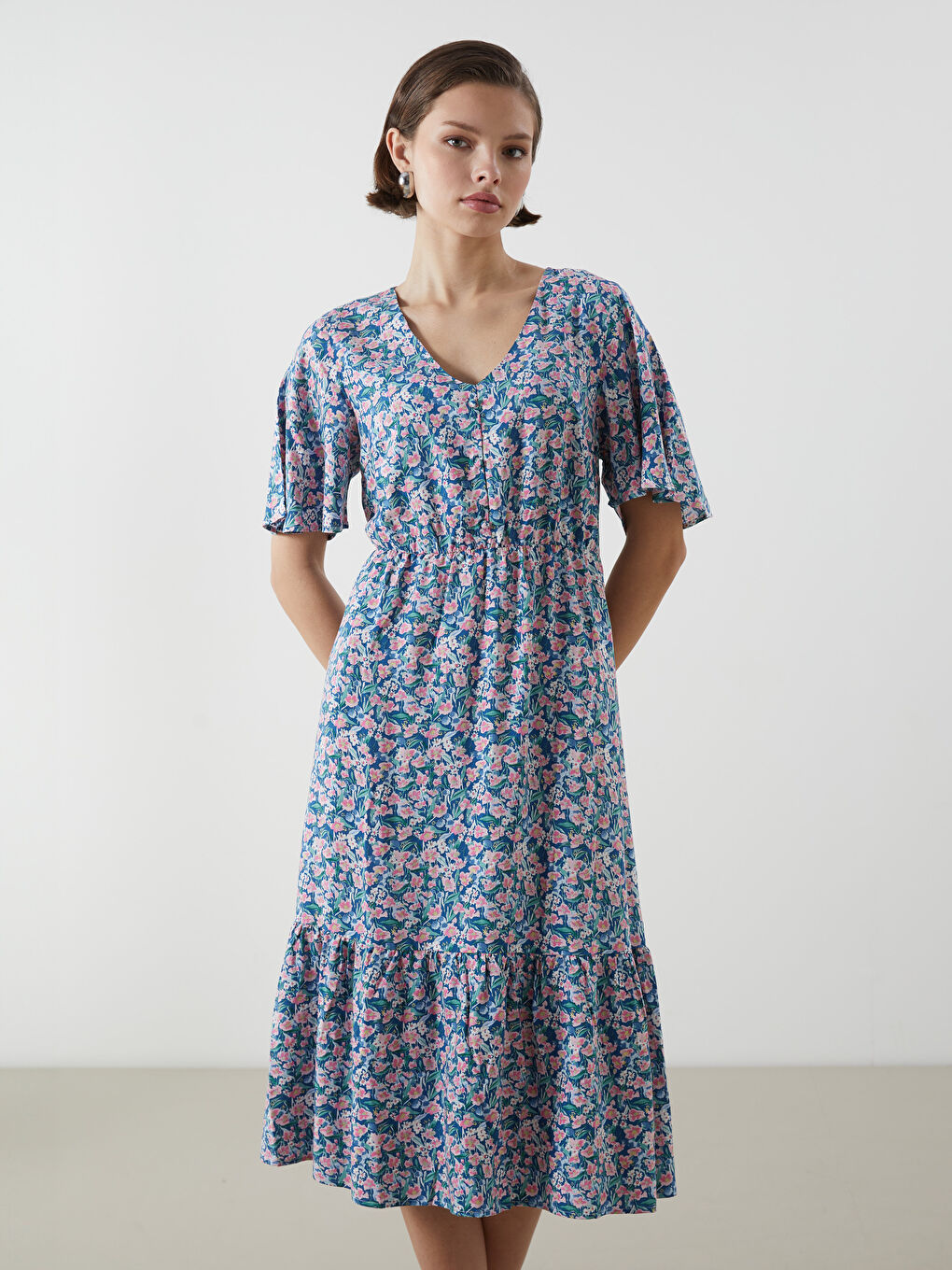 LC Waikiki V-Neck Floral Dress -S5J001Z8-F9C