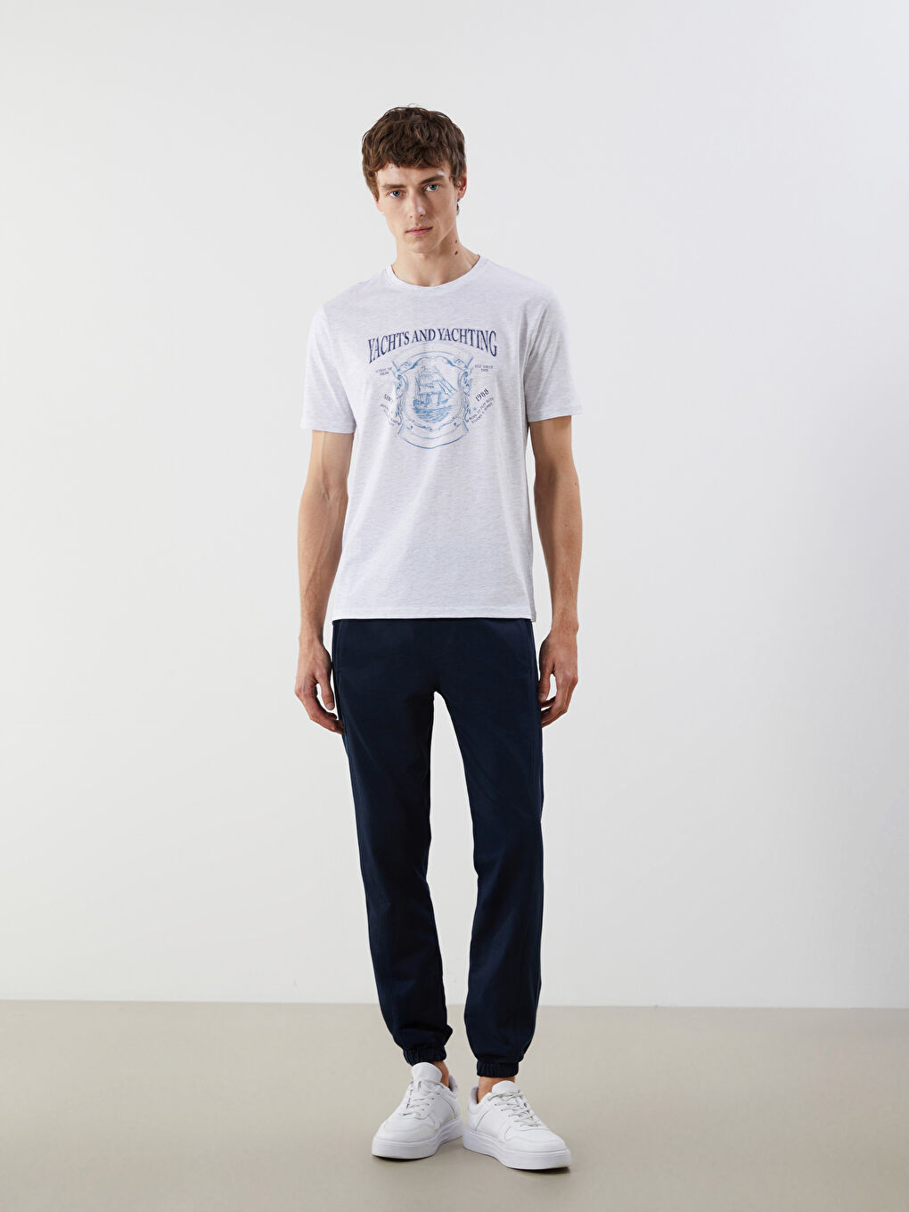 LCWAIKIKI Classic Crew Neck Printed Combed Cotton Men's T-Shirt -S5J110Z8-DFL