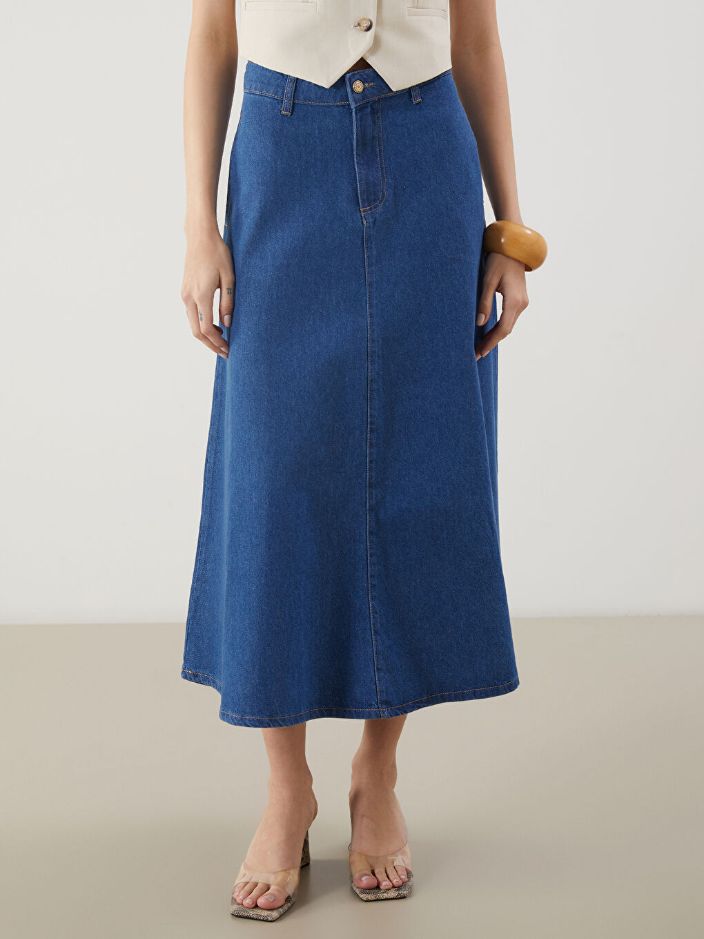 Standard Fit Women's Jean Skirt -S5J125Z8-507