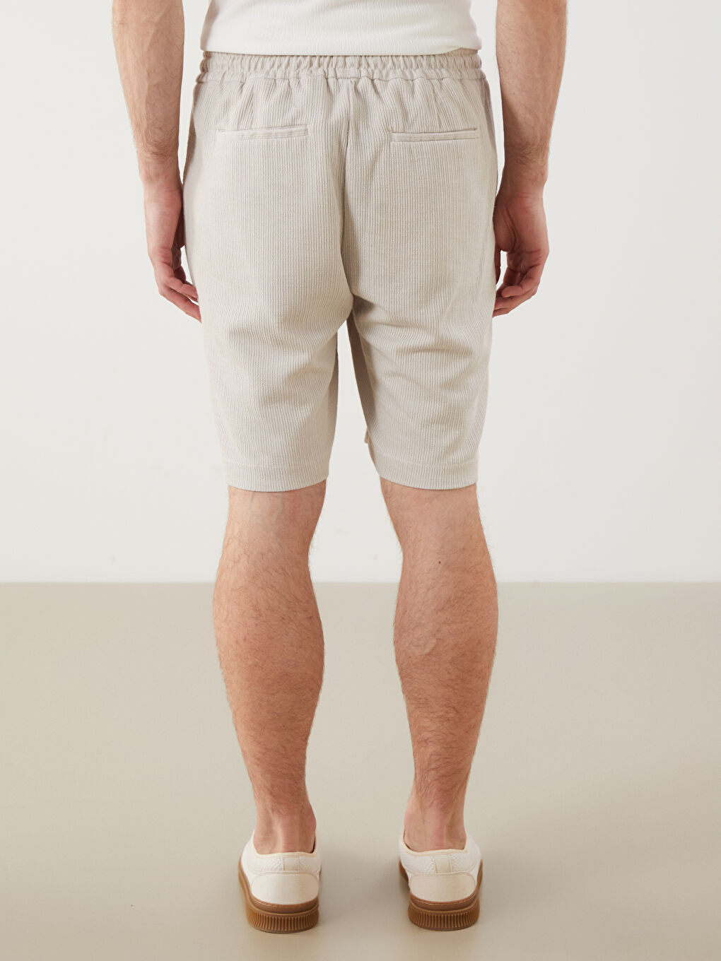 Bej Standart Kalıp Erkek Şort-3