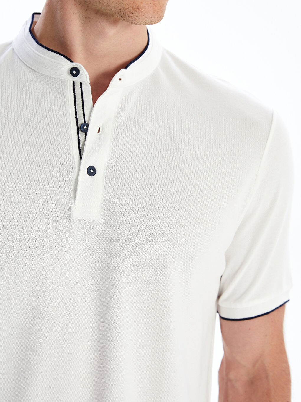 تيشيرت بيكيه بياقة مندرين للرجال-2