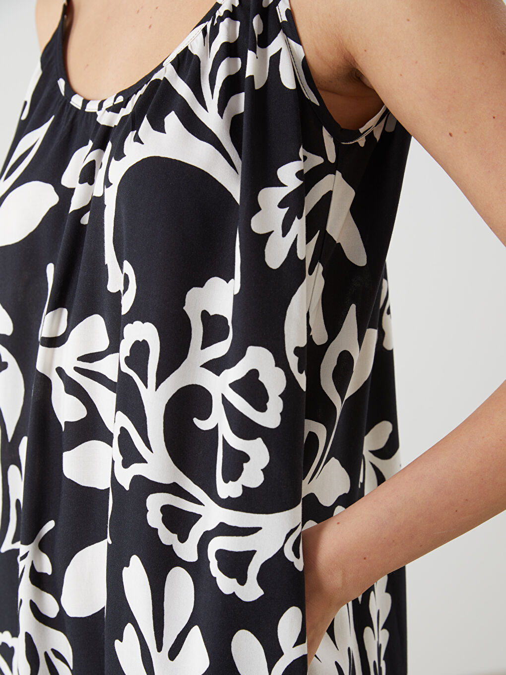Woman BLACK Dress -S5J299Z8-LQJ