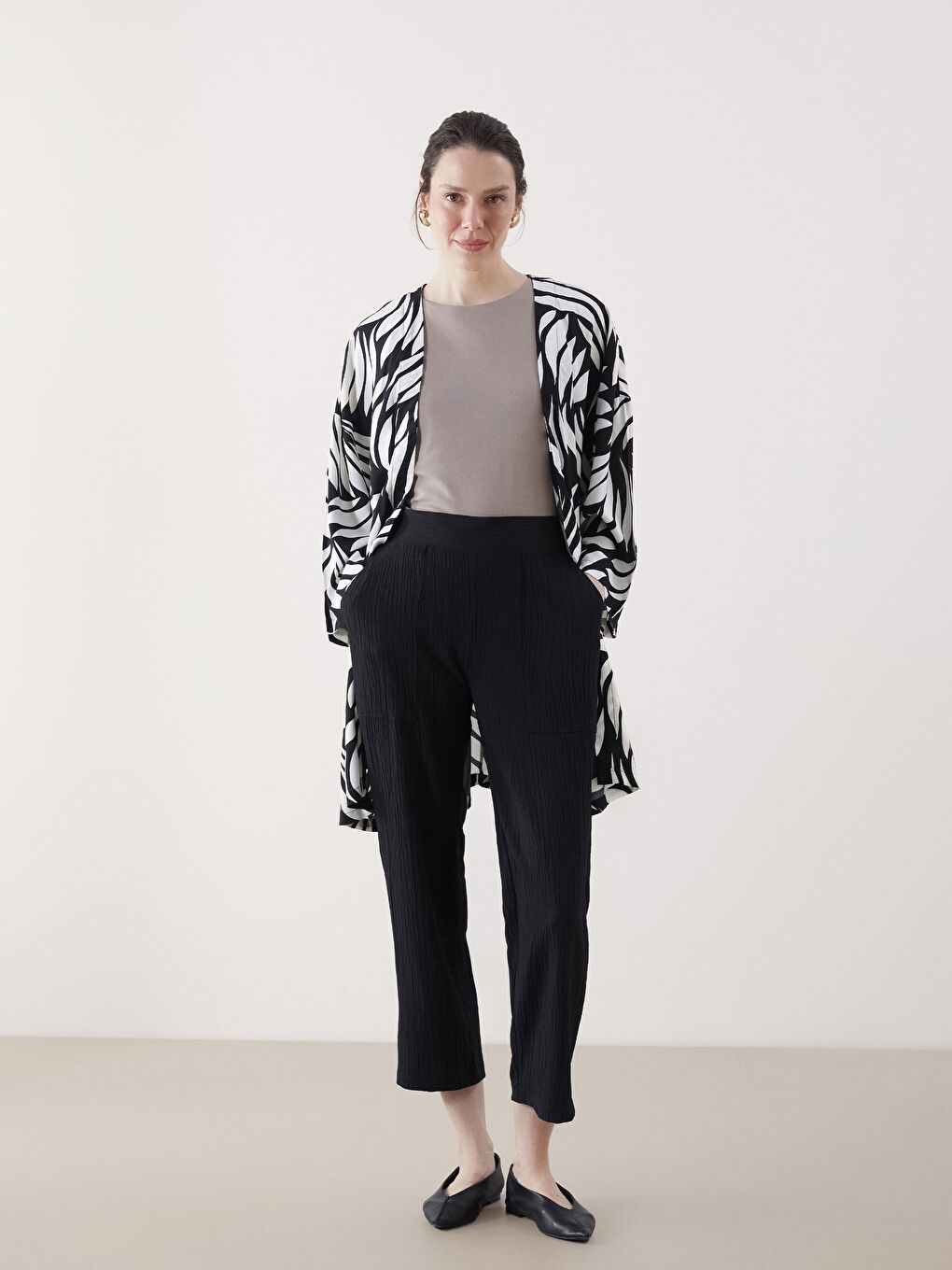 Elastic Waist Textured Women's Trousers -S5J305Z8-CVL