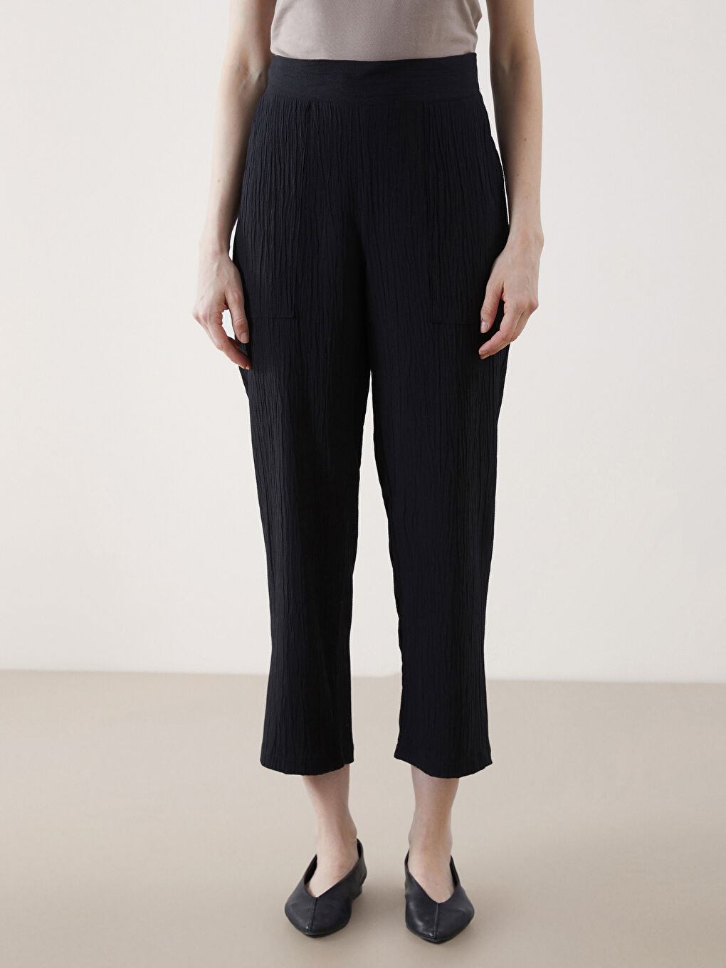Elastic Waist Textured Women's Trousers -S5J305Z8-CVL