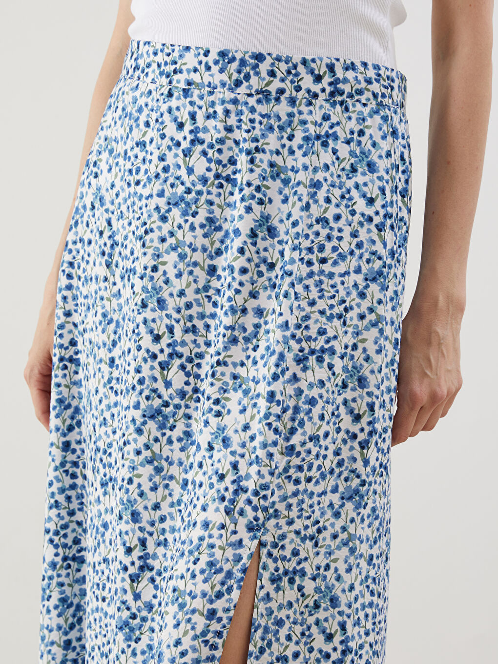 Elasticated Waist Floral A-Line Skirt -S5J313Z8-LQQ