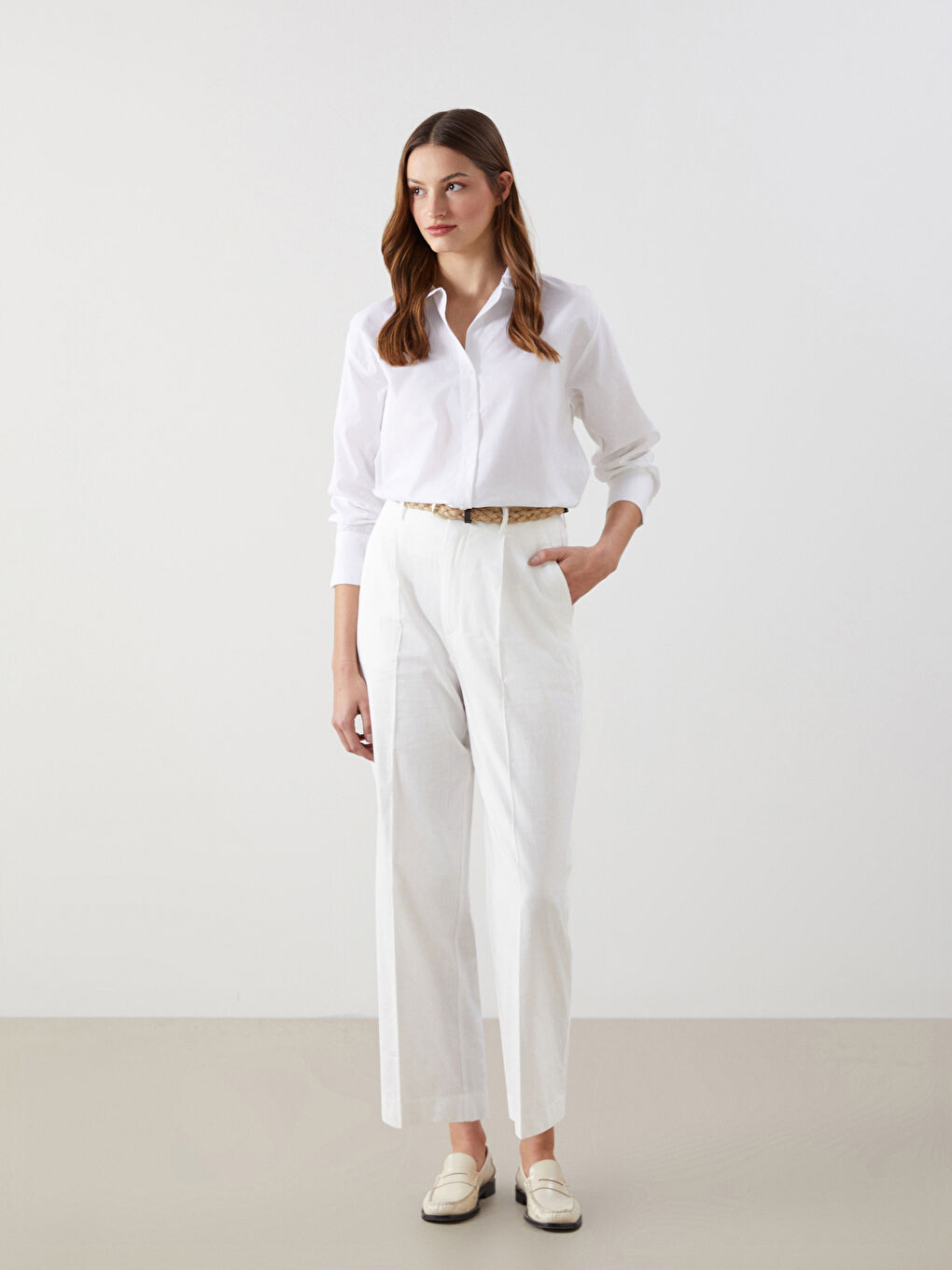 Belted High Waisted Carrot Fit Women's Trousers -S5J360Z8-R9J