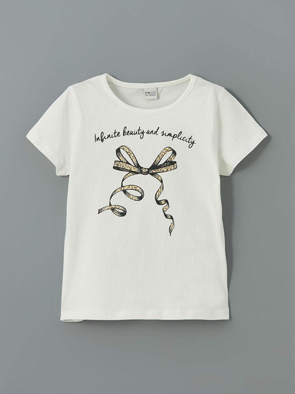 Beyaz Bisiklet Yaka Fiyonk Baskılı Kız Çocuk Tişört