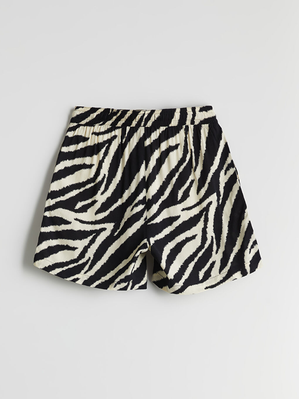LCW Vision Woman BLACK Shorts -S5J497Z8-LQJ