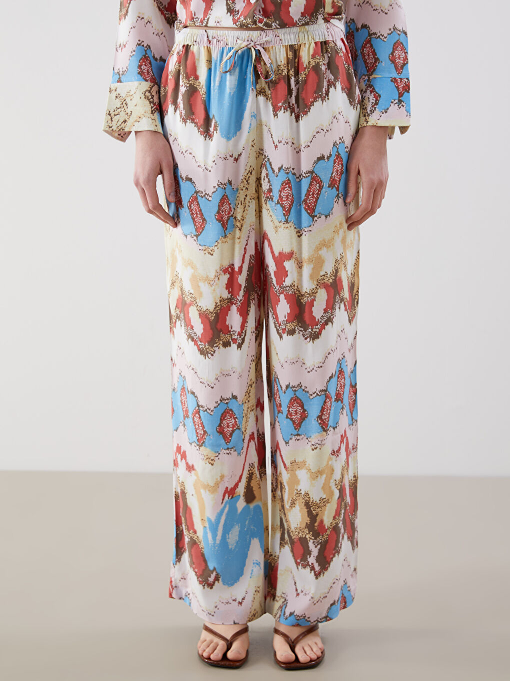 LCW Vision Elasticated Waist Patterned Wide Leg Women's Trousers -S5J498Z8-LQY