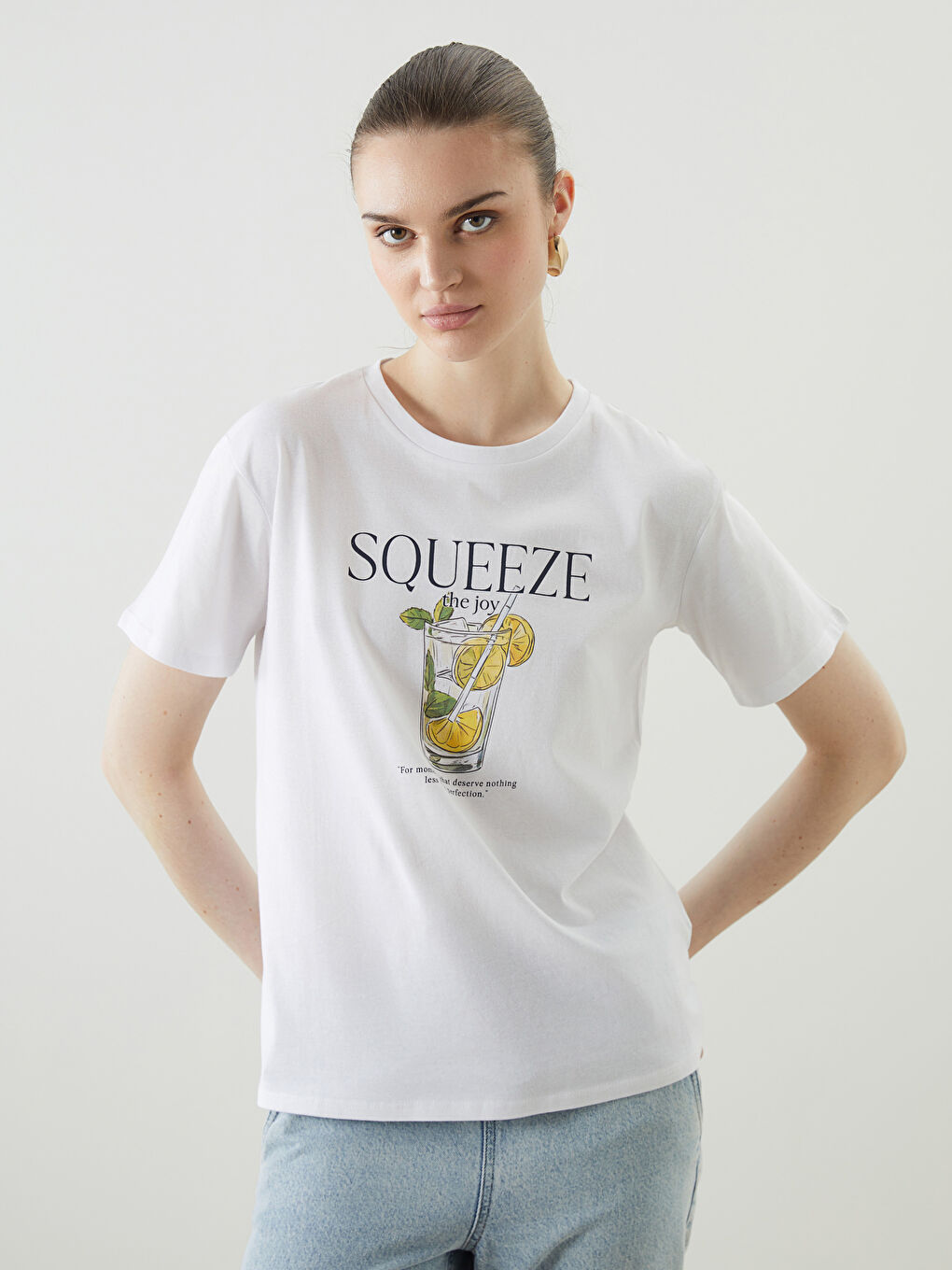 LCW Vision Rundhalsausschnitt Bedrucktes T-Shirt für Damen -S5J525Z8-Q6K