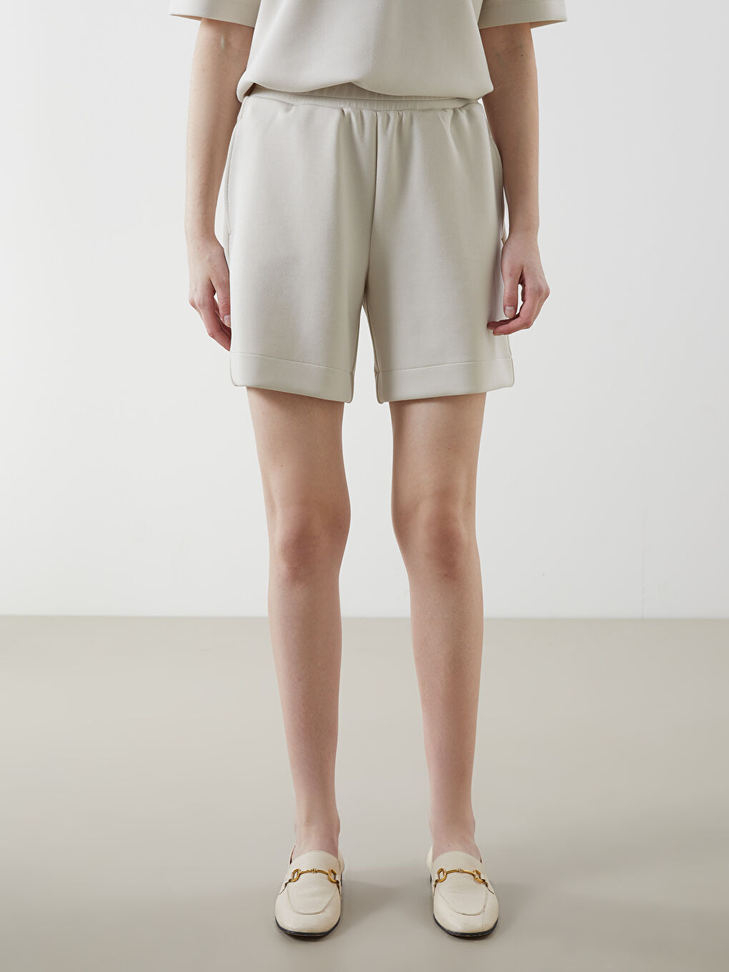 LC Waikiki Elasticated Waist Women's Shorts -S5J548Z8-VF5