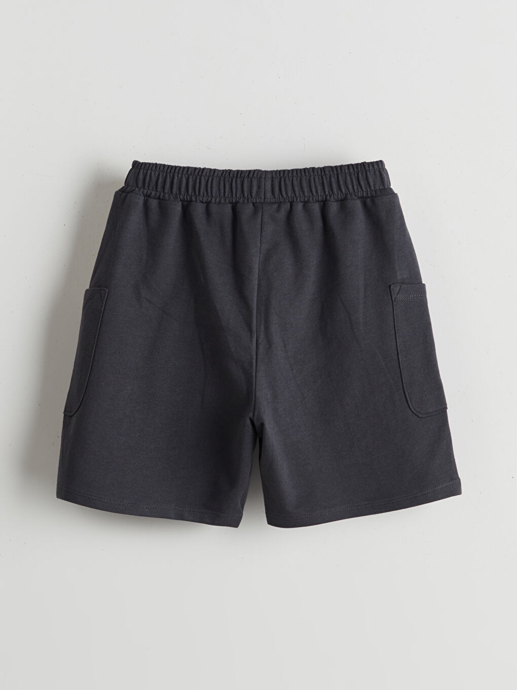 Antrasit Basic Beli Lastikli Bağcıklı Erkek Çocuk Şort-1