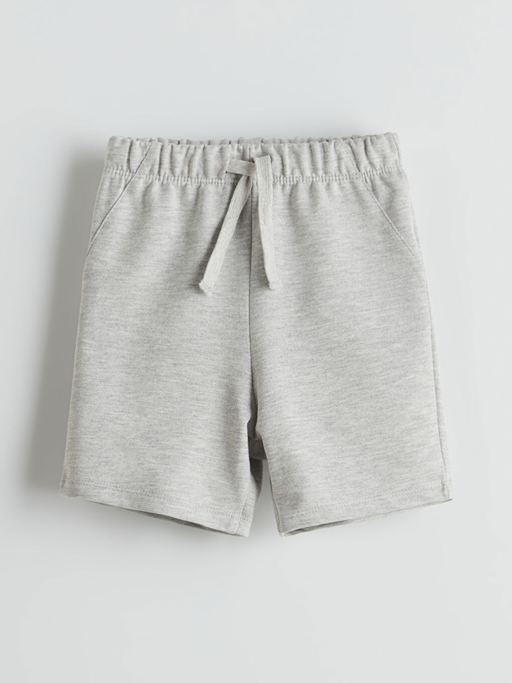 Gri Beli Lastikli Erkek Çocuk Şort
